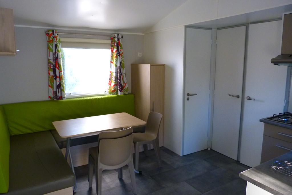 Camping La Maurie Foulerot Chambre photo